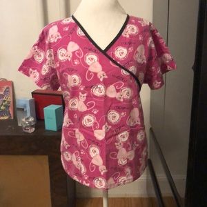 🆑FINAL PRICE‼️ Cat scrub top